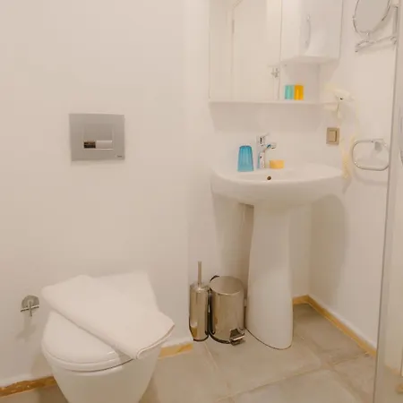 No37 Hotel 4*