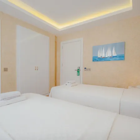 No37 Hotel 4*